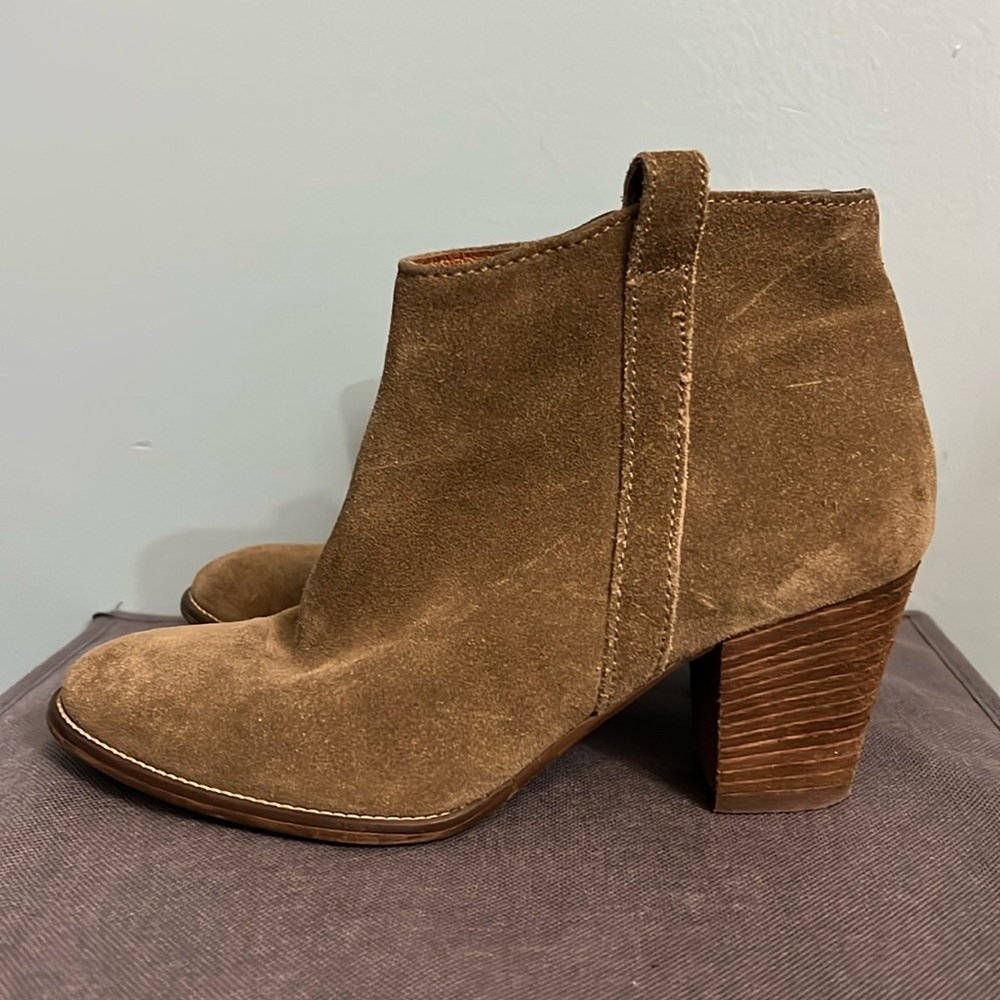 Madewell women’s ankle boots, leather upper side zip size 6 1/2